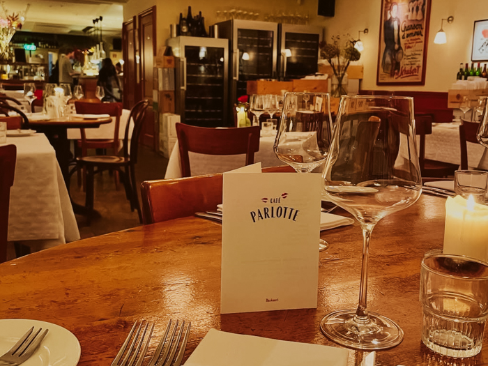 beste oesters amsterdam cafe parlotte