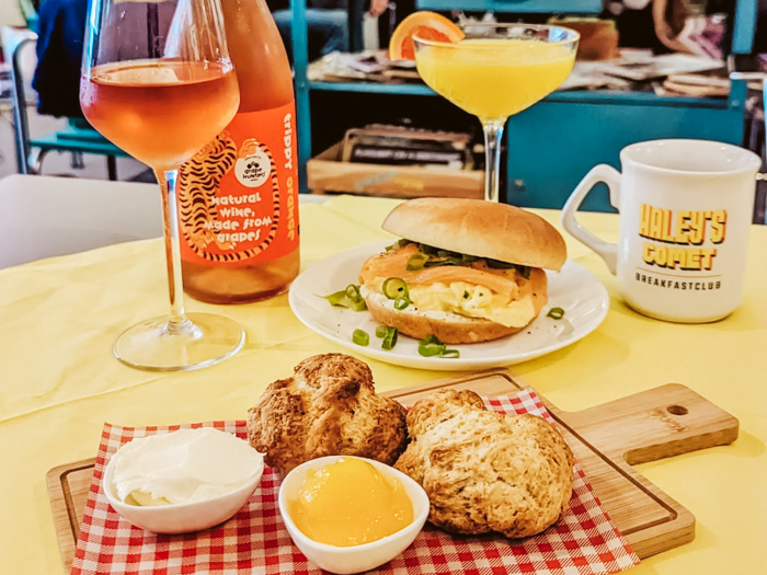 leuke ontbijt hotspots den haag 